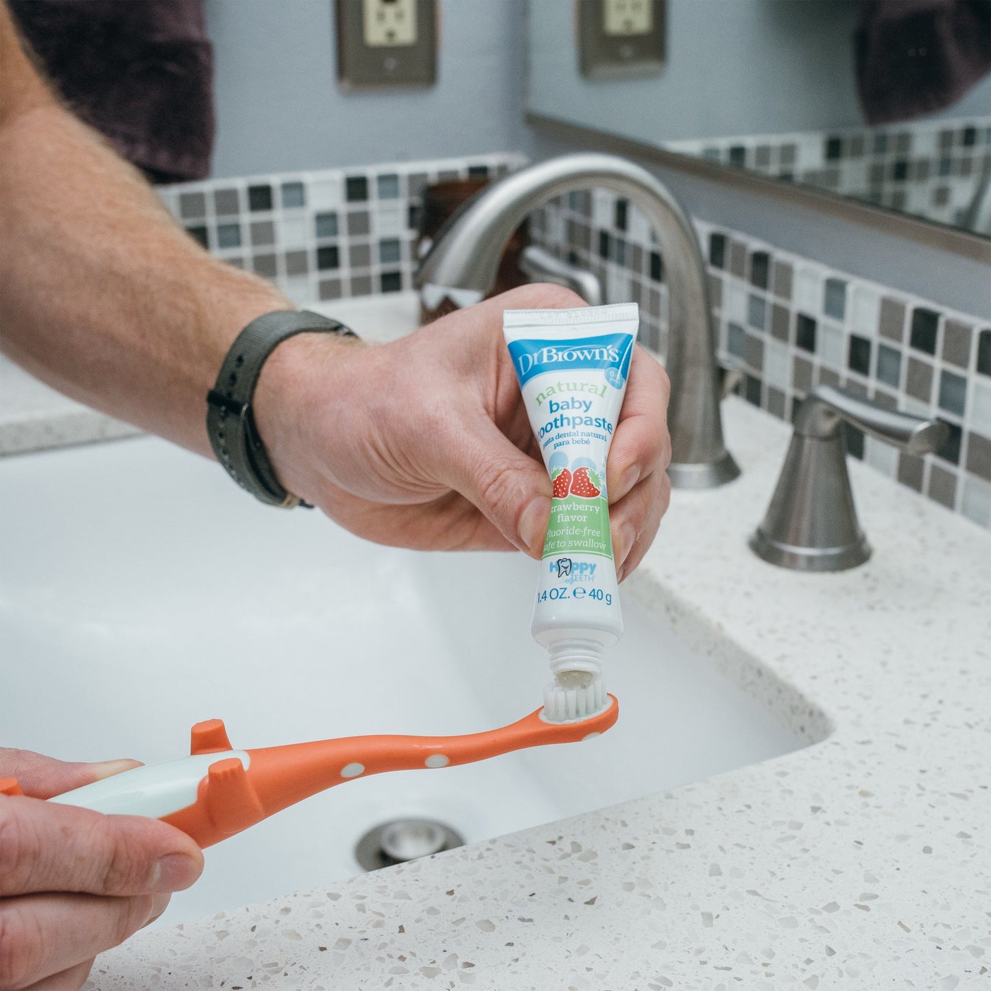 Dr. Brown’s™ Fluoride-Free Baby Toothpaste, Strawberry, 1.4oz/40g, 1-Pack