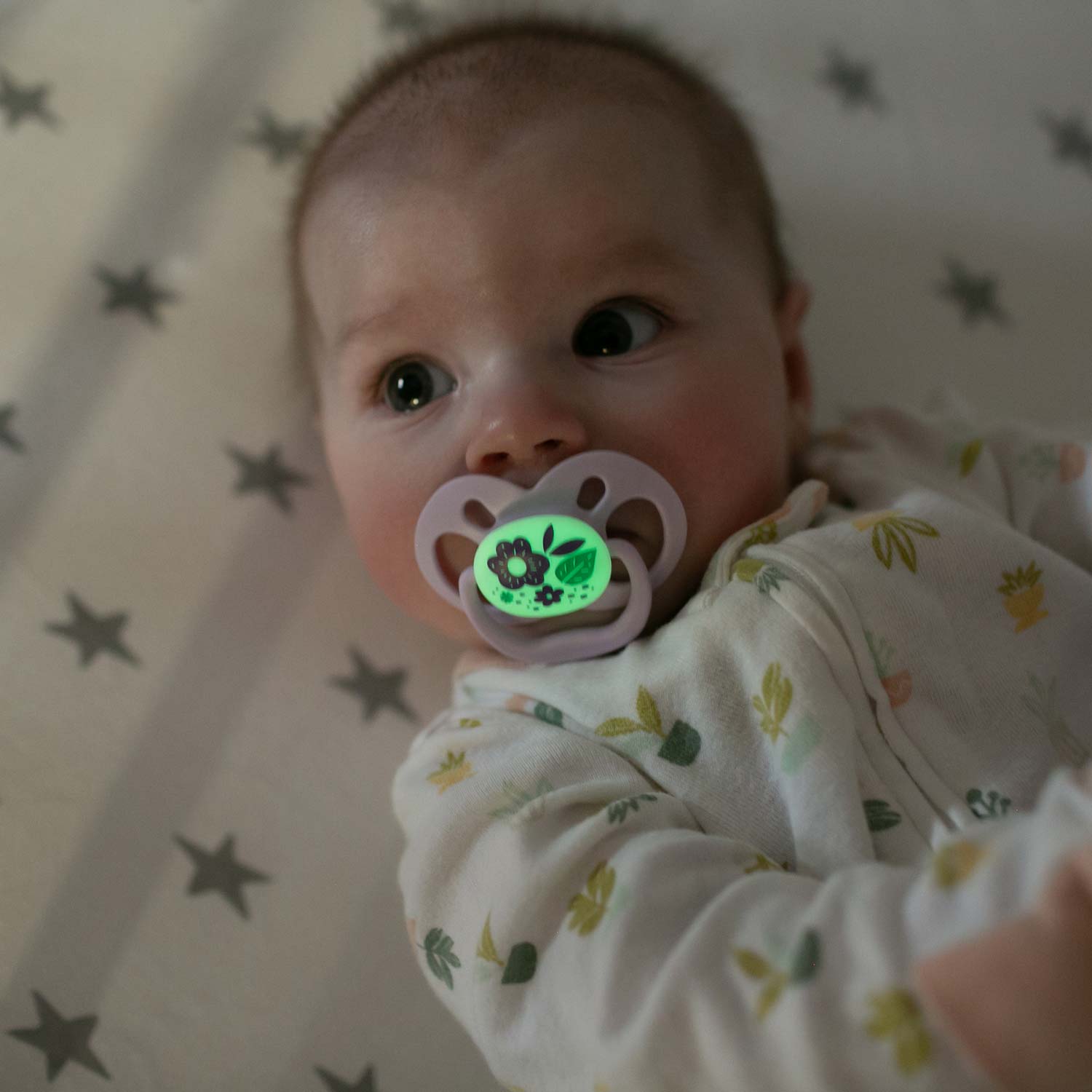 Dr. Brown's™ Advantage™ Glow-in-the-Dark Pacifiers, Ages 6-18 months, 2 Count